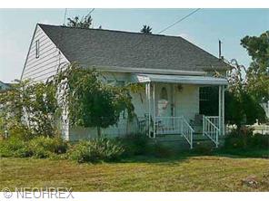 333 Center St, Struthers, OH 44471 photo 2