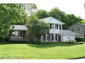 557 Oakridge Dr, Youngstown, OH 44512 photo 1