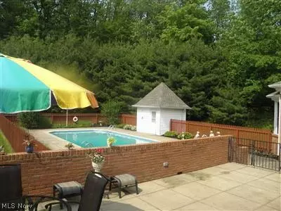 717 Old Forge Rd, Kent, OH 44240 photo 4