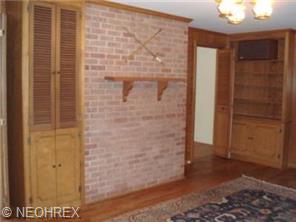 4817 Brookwood Rd, Youngstown, OH 44512 photo 3