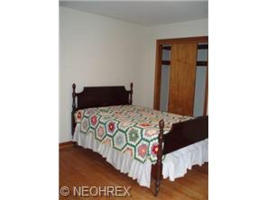 4817 Brookwood Rd, Youngstown, OH 44512 photo 5