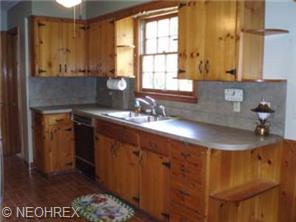 4817 Brookwood Rd, Youngstown, OH 44512 photo 10