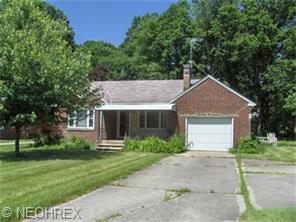 1084 N Pasadena Ave, Elyria, OH 44035 photo 1