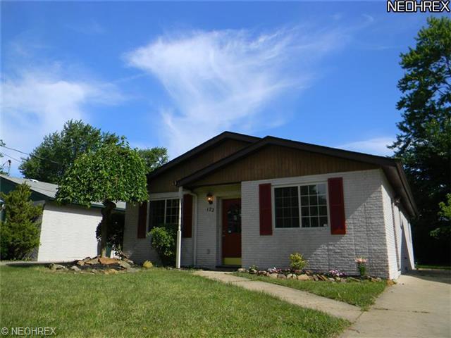 122 Brace Ave, Elyria, OH 44035 photo 1