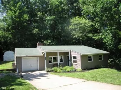 814 Eaglenest Ave, Akron, OH 44303 photo 1