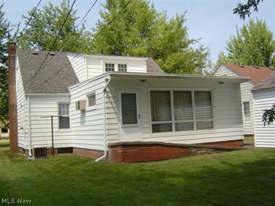 265 Hilliard Rd, Elyria, OH 44035 photo 10