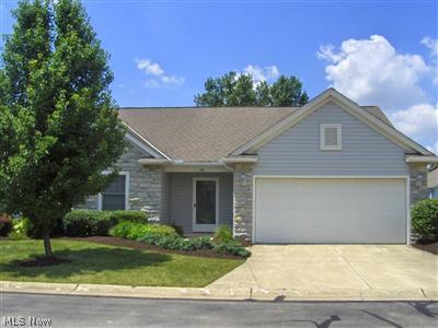 143 Stonehedge Dr, Elyria, OH 44035 photo 6