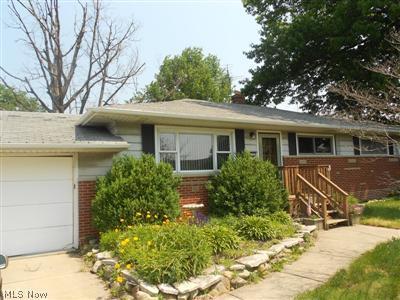 31729 Daniel Dr, Willowick, OH 44095 photo 1