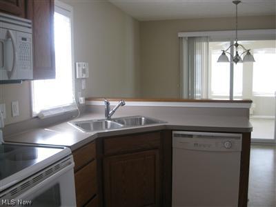 144 Bears Paw, Elyria, OH 44035 photo 3