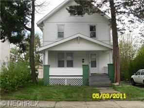 844 Longview Ave, Akron, OH 44307 photo 2