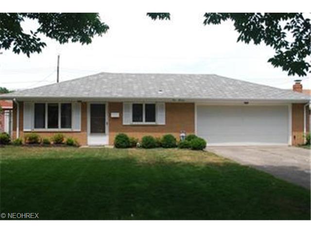 611 High St, Elyria, OH 44035 photo 1
