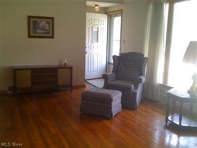 343 E 280 St, Euclid, OH 44132 photo 9
