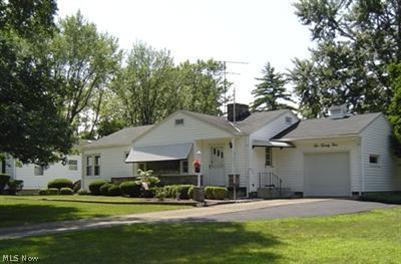 1024 Valley Blvd, Elyria, OH 44035 photo 1
