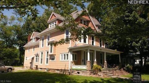 927 Middle Ave, Elyria, OH 44035 photo 1