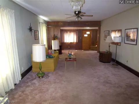 1023 Valley St, Ashtabula, OH 44004 photo 4