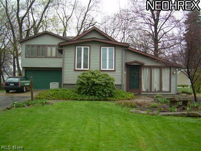 582 Geneva Ave, Struthers, OH 44471 photo 1