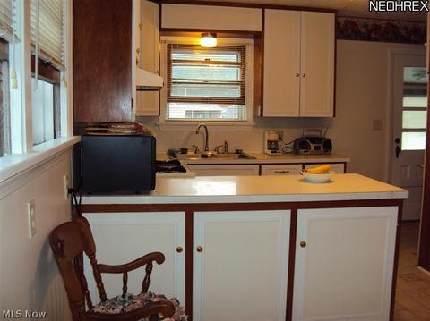 220 E 21st St, Dover, OH 44622 photo 7