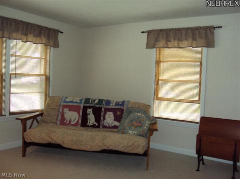 220 E 21st St, Dover, OH 44622 photo 5