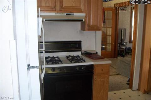 822 Wright, Alliance, OH 44601 photo 3