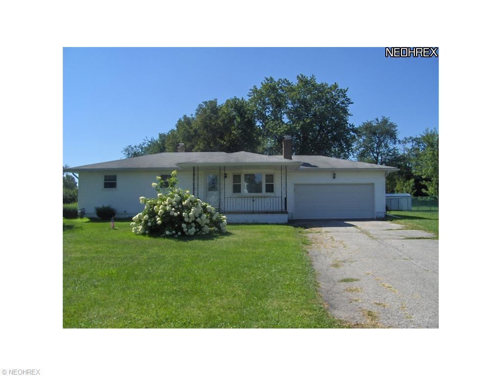 2332 Eschtruth St, Elyria, OH 44035 photo 1