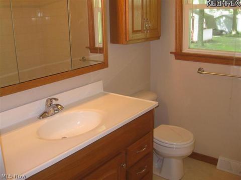 2021 Pleasantview Ave, Ashtabula, OH 44004 photo 11