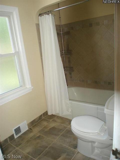 45 E 208 St, Euclid, OH 44123 photo 16