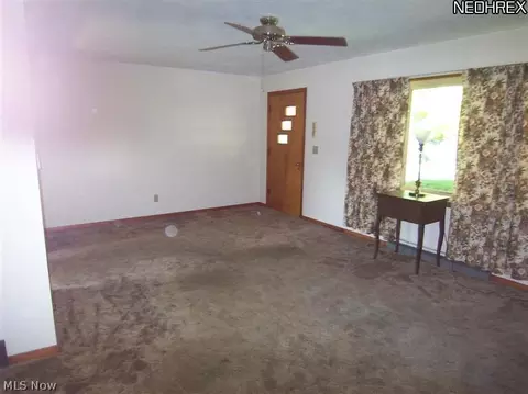 6208 Austin Dr, Ashtabula, OH 44004 photo 6