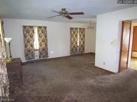 6208 Austin Dr, Ashtabula, OH 44004 photo 8
