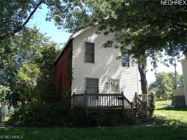 1518 Harbor Ave, Ashtabula, OH 44004 photo 1