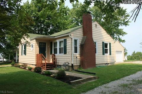 703 E Smith, Medina, OH 44256 photo 1