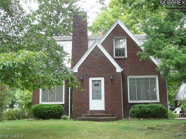 111 Como St, Struthers, OH 44471 photo 1