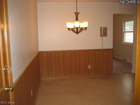 2459 Smith Rd, Akron, OH 44333 photo 5