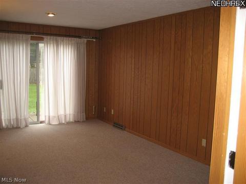 2459 Smith Rd, Akron, OH 44333 photo 4