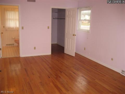 2459 Smith Rd, Akron, OH 44333 photo 7