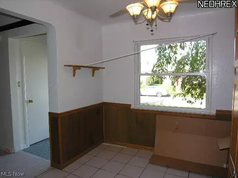 6703 Gilbert Ave, Parma, OH 44129 photo 6