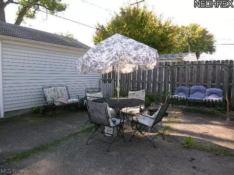 6703 Gilbert Ave, Parma, OH 44129 photo 3