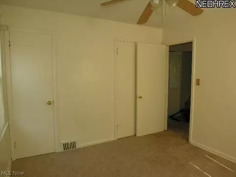 6703 Gilbert Ave, Parma, OH 44129 photo 9