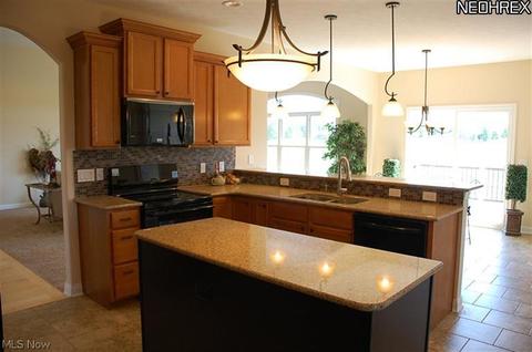 646 Hendrix Blvd, Lagrange, OH 44050 photo 19