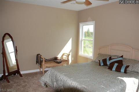 646 Hendrix Blvd, Lagrange, OH 44050 photo 9