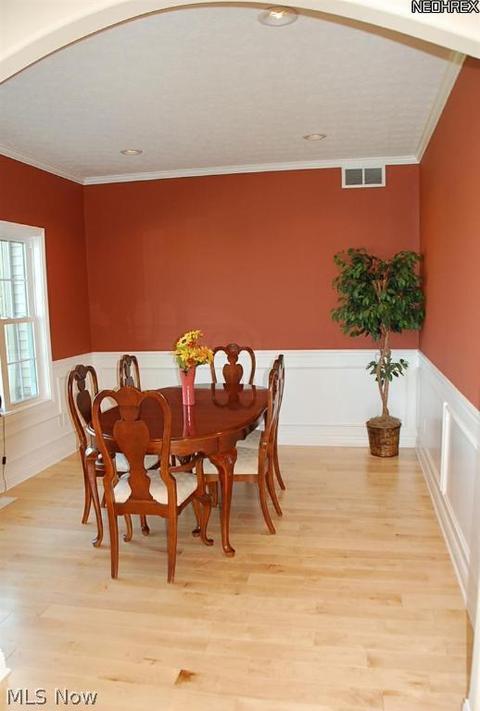 646 Hendrix Blvd, Lagrange, OH 44050 photo 3