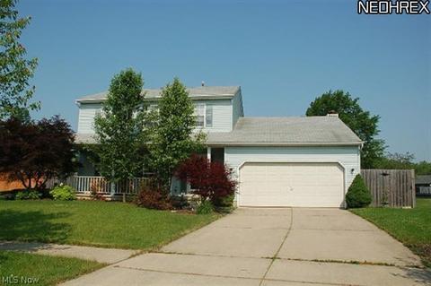153 Findlay Ct, Elyria, OH 44035 photo 1