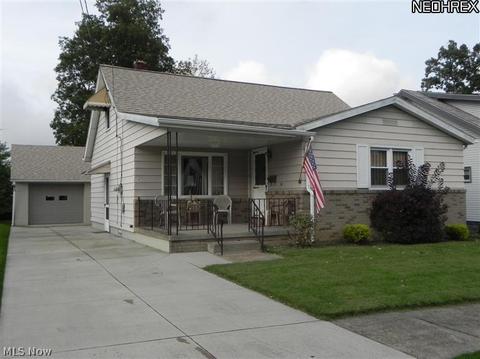 157 E Harvey, Struthers, OH 44471 photo 1