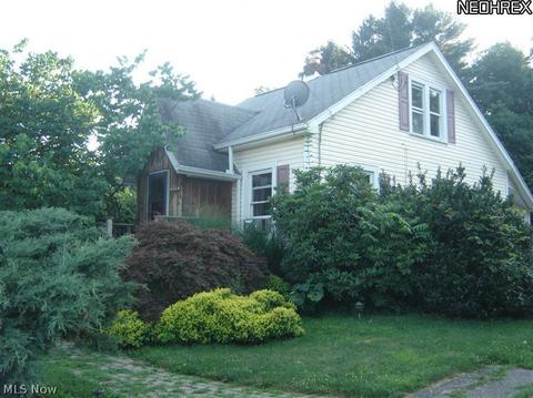 4424 State Rd, Akron, OH 44319 photo 2