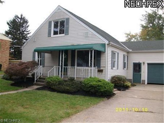 2204 E 40th St, Ashtabula, OH 44004 photo 1