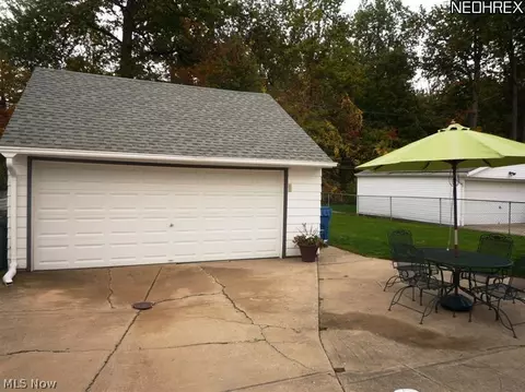 799 Charles St, Willowick, OH 44095 photo 18