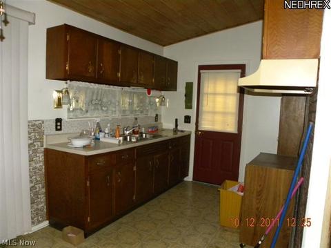 917 Wilder Ave, Elyria, OH 44035 photo 6