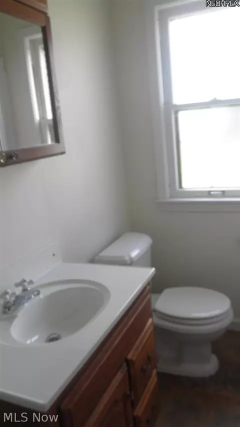 374 E 250th, Euclid, OH 44132 photo 11