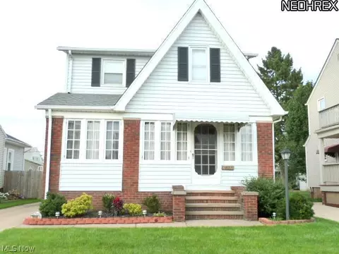 7010 Forest Ave, Parma, OH 44129 photo 1