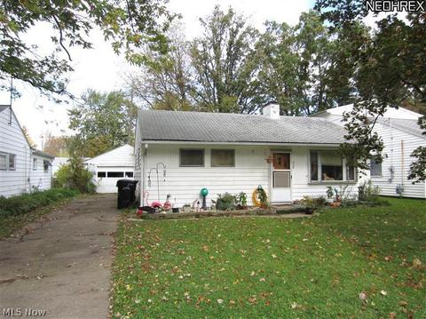 420 Olivet Dr, Elyria, OH 44035 photo 1
