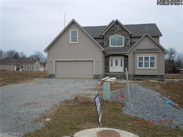 524 Berklee Dr, Youngstown, OH 44514 photo 3